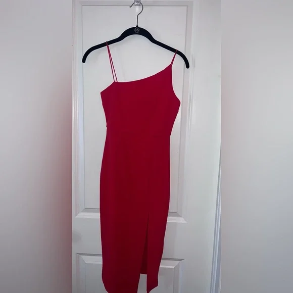 Princess Polly Aero Midi Dress (Red)Size 2. 90% polyester, 10% elastane